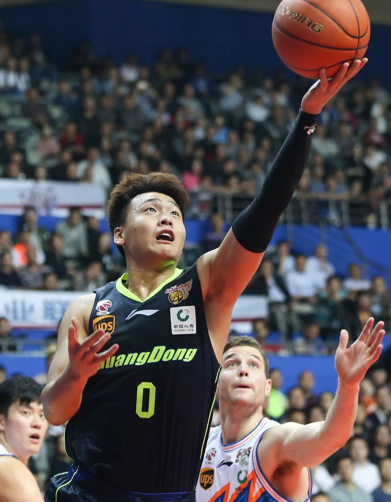 mk体育直播姆巴佩在SKT比赛中败北克里夫兰骑士围绕足总杯外线爆发，赛后深圳男篮调整名单以备法甲直接炸裂的简单介绍